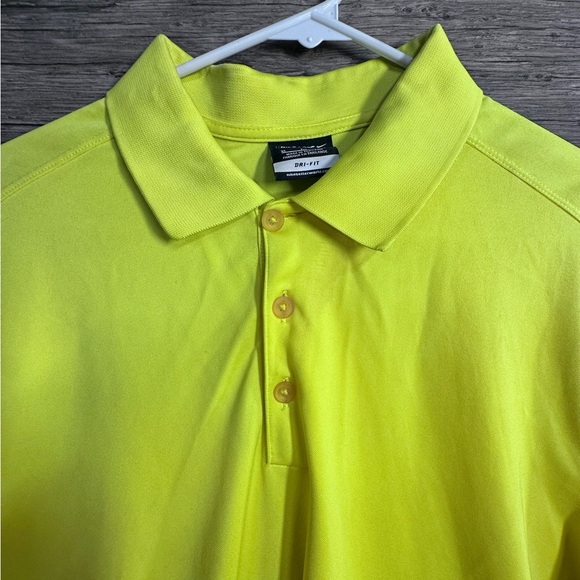 Nike DriFit Golf Men's Vibrant Lime Yellow Polo Shirt - Picture 4 of 7